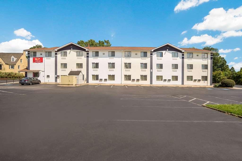 Econo Lodge Spotsylvania Town Center Fredericksburg Exterior photo