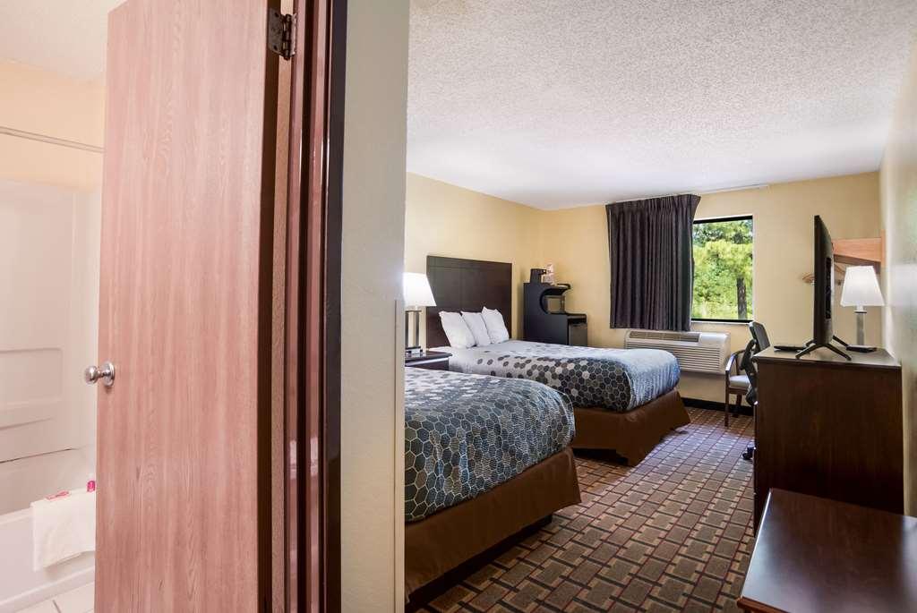 Econo Lodge Spotsylvania Town Center Fredericksburg Room photo